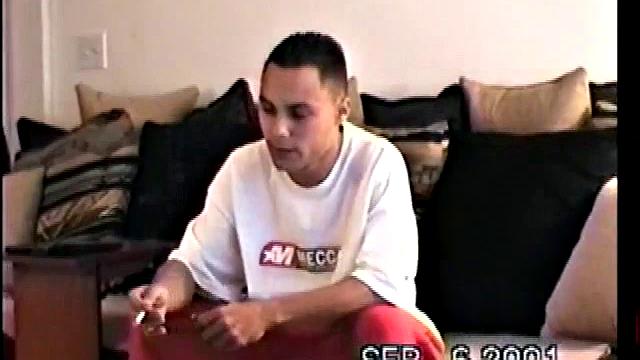 Straight Guy Paco Gets A BJ