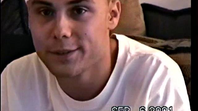 Straight Guy Paco Gets A BJ