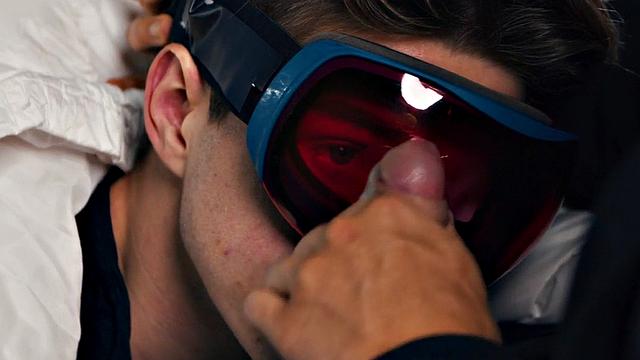 Dirty twink bangs stud friend in the asshole in doggystyle