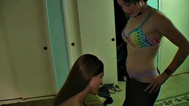 College Girl Lesbian Licking and Rubbing for Orgasm