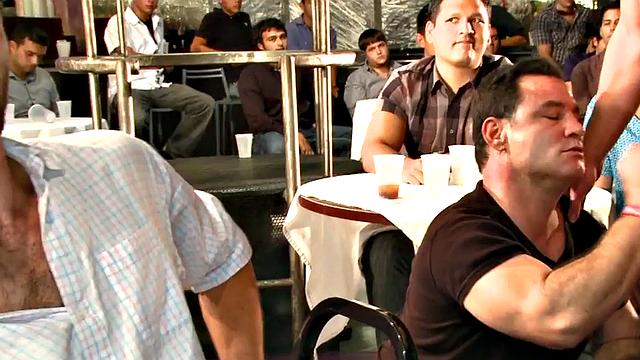 Partying amateurs spoil strippers