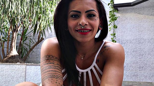 Chelsea Marie, Isabelle Ferreira and Carla Abiazza - Fetish Frenzy 6