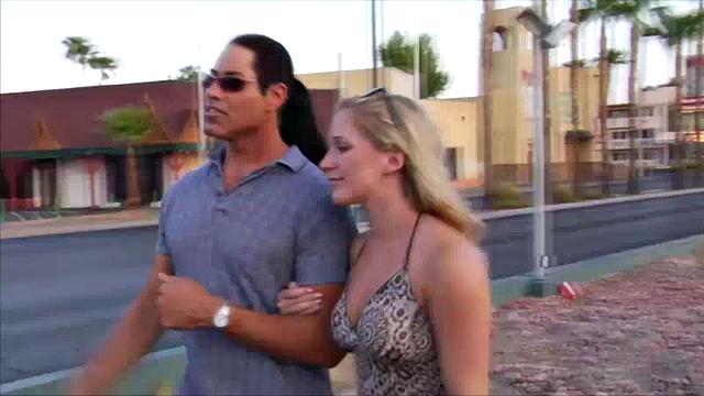 Sexy MILF Dia Zerva Fucks the Tour Guide