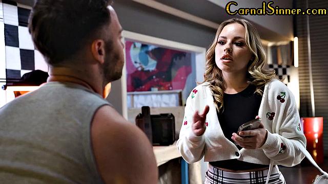 Cockhungry babe loves deepthroating