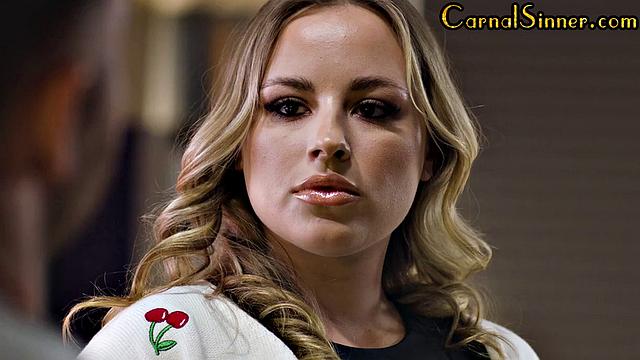 Cockhungry babe loves deepthroating