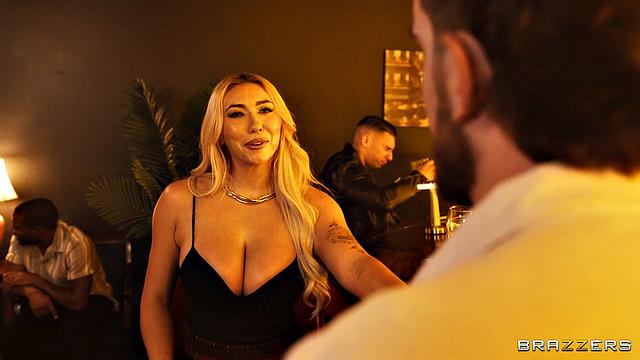 Wingwoman Secures Threesome