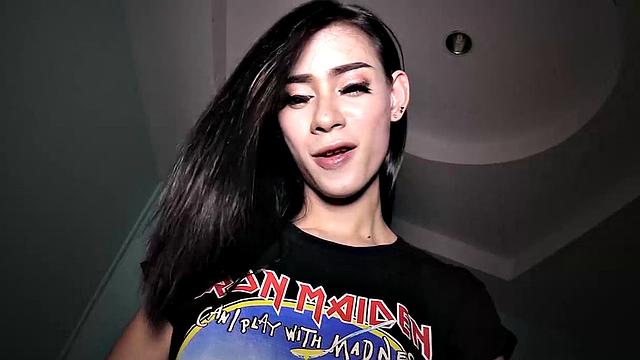 Campus Iron Maiden Dual Cumshot