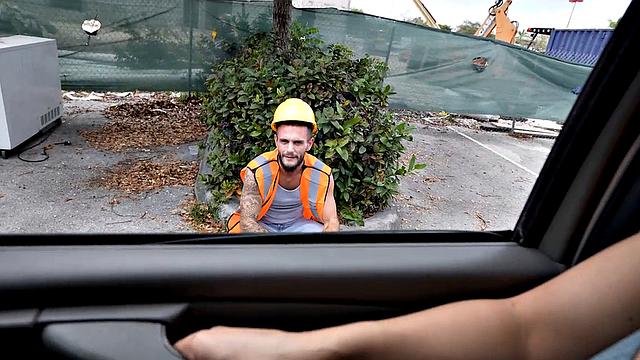 Straight amateur worker fucks ass in public van outdoor