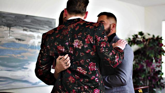 WE SWING BOTH WAYS - Wild Double Penetration During Bisexual Threesome With Sophia Burns