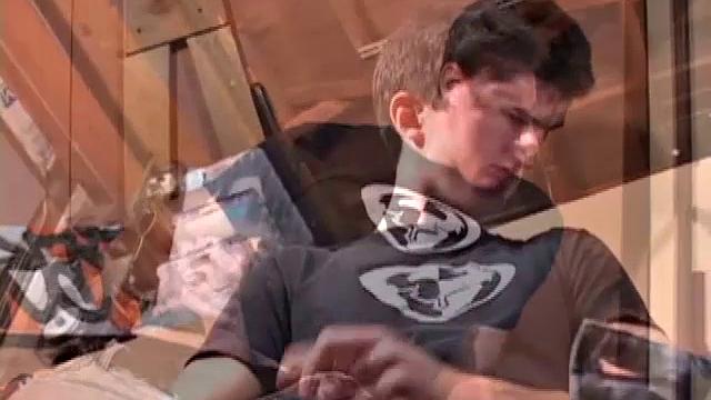 Amateur JP Jerking Off