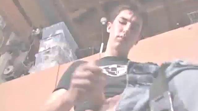 Amateur JP Jerking Off