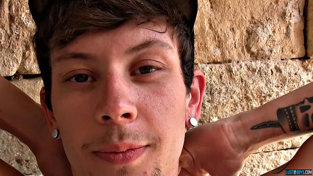 Fit French Boy Xavier Wanks Outside - Xavier Sibley