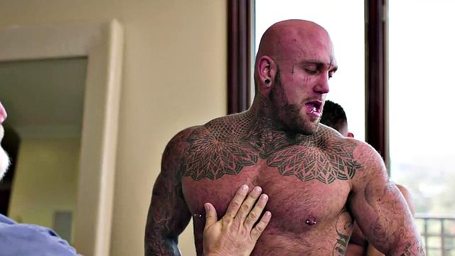 HETEROFLEXIBLE - Bear DILF Brings Hot Muscle Hunk Home So Bottom Boyfriend Can Top! DP THREESOME