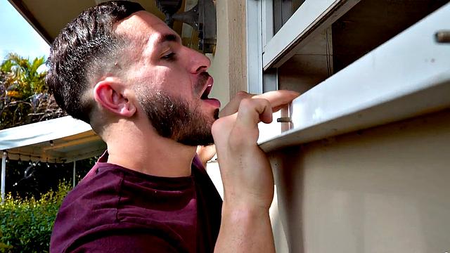 Creaming redhead fucked by BWC in wet pussy hole