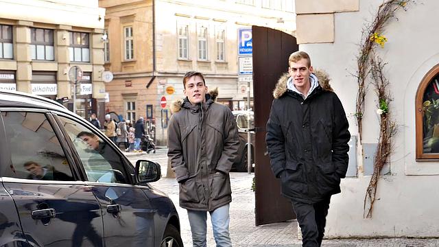 Бьорн Нюквист трахает Рубена Барта