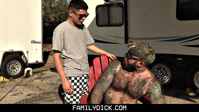 Country Daddy Ch 4: For The Neighbors