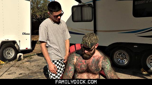 Country Daddy Ch 4: For The Neighbors