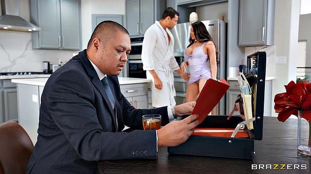 Horny Wife, Houseguest