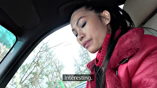 Big Thai lady loves the cock