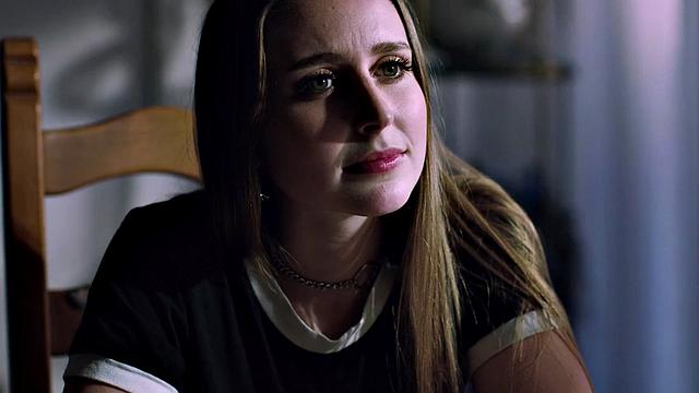 Curvy teen riding stepdad in taboo couple