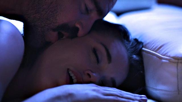 Curvy teen riding stepdad in taboo couple