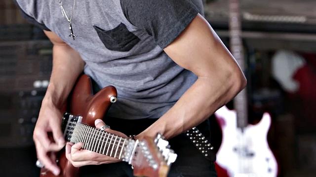 Classy brunette with big natural tits rides her boyfriend