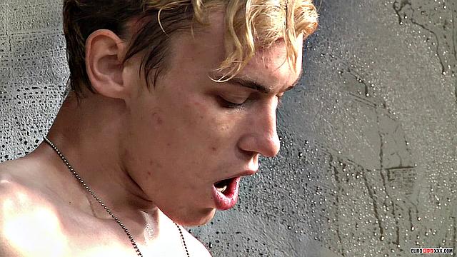 Colby &amp;amp; Jonny - Army Grunts Ass Fucking - Colby Parker &amp;amp; Jonny Castle