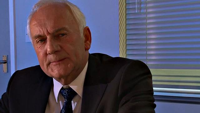 Holly Kiss Investigating British Cumslut