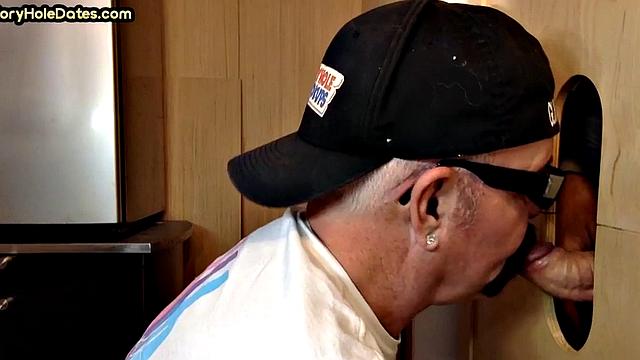 Gloryhole DILF deep sucks cock in home private video