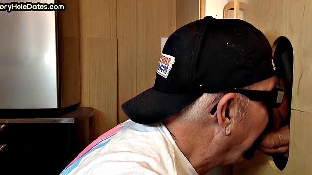 Gloryhole DILF deep sucks cock in home private video