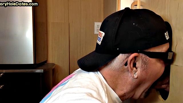 Gloryhole DILF deep sucks cock in home private video