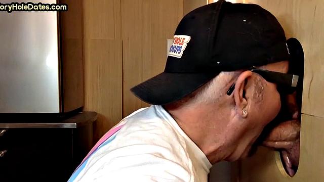 Gloryhole DILF deep sucks cock in home private video