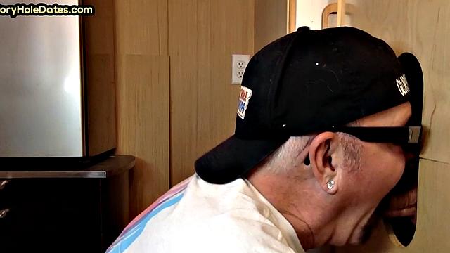 Gloryhole DILF deep sucks cock in home private video