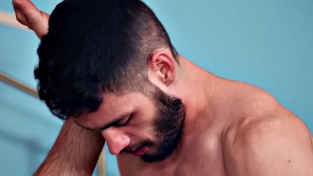 Bisexual dudes enjoy dirty bae in threesome