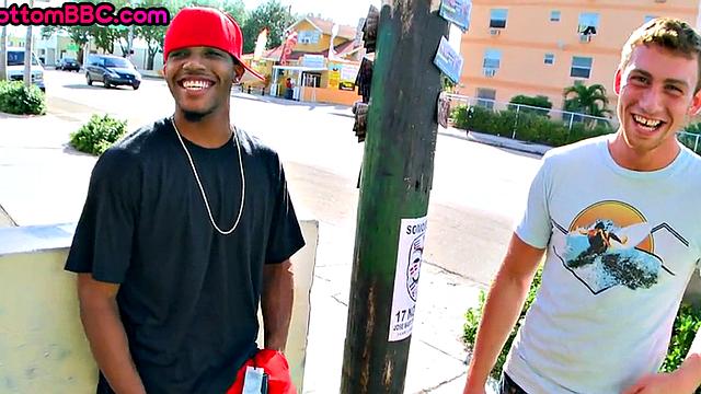 Ebony pulled thug ass fucked by white after casting