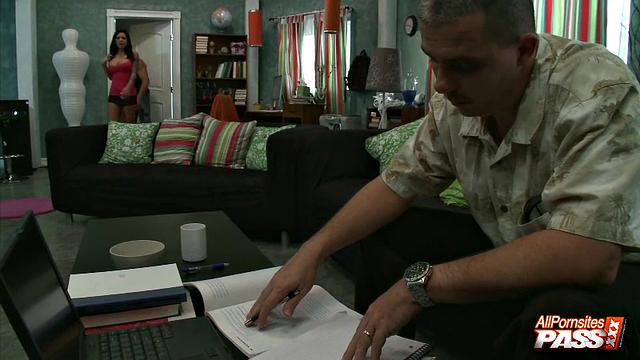 Naughty wife does what pleases 4K