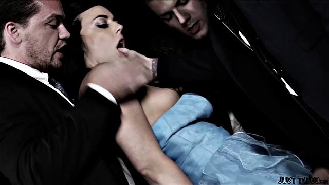 Let's finish prom night in style!