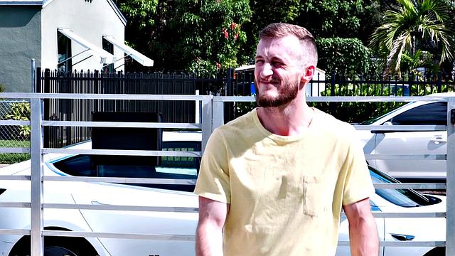 Brooklyn Springvalley: Cosplay Romance