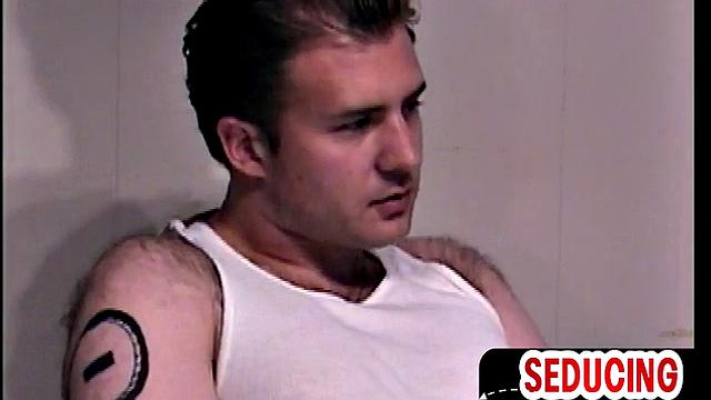 Horny stud got cocksucked by zaddy