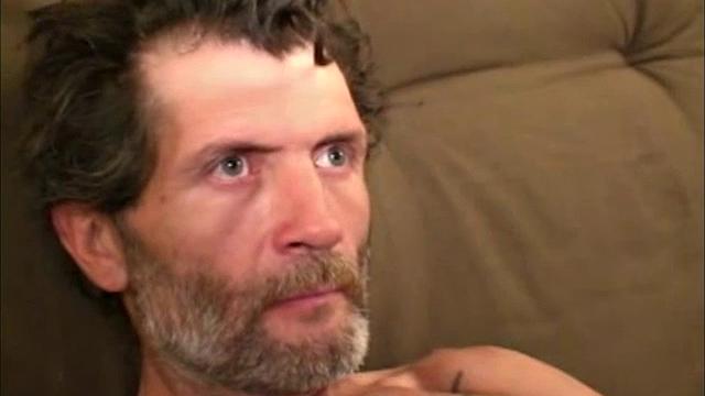 It was just by chance that I happened upon Robby. His health is starting to fail, but he's still as feisty and sexy as ever.