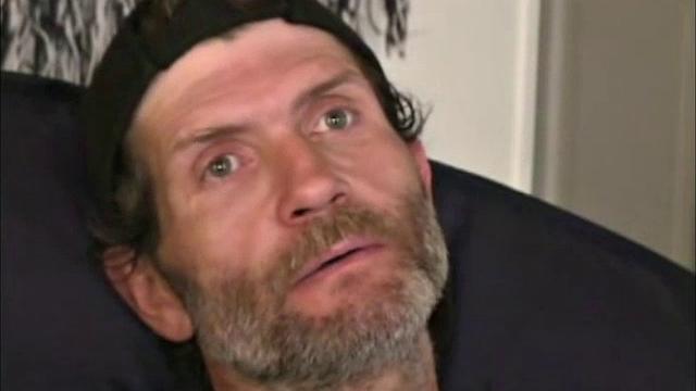 It was just by chance that I happened upon Robby. His health is starting to fail, but he's still as feisty and sexy as ever.