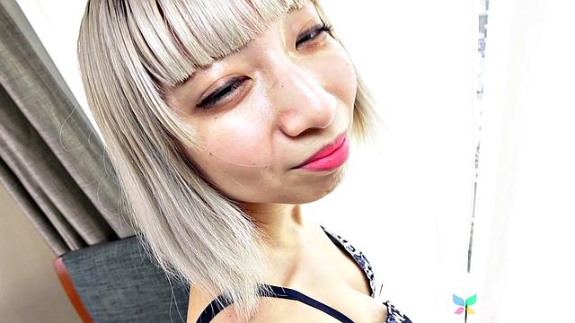 Our newest amateur Reika Asakura is in costume playing