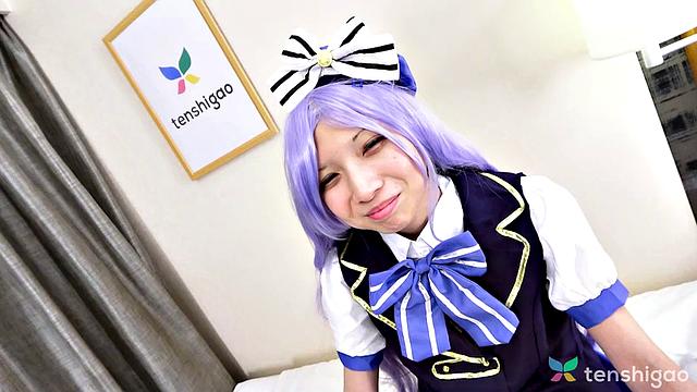 Our newest amateur Reika Asakura is in costume playing