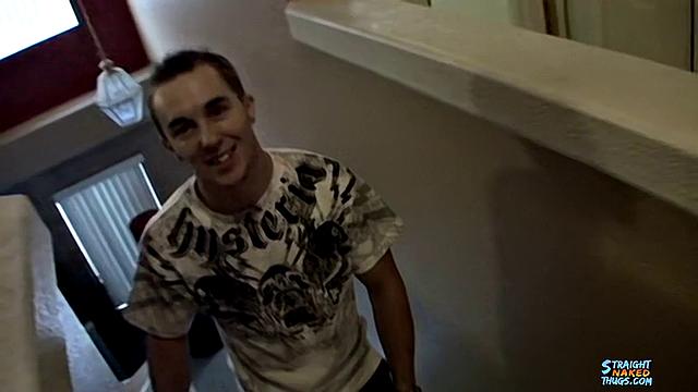Best Straight Friends Share Mutual Masturbation - Kelly Cooper & Ian Madrox