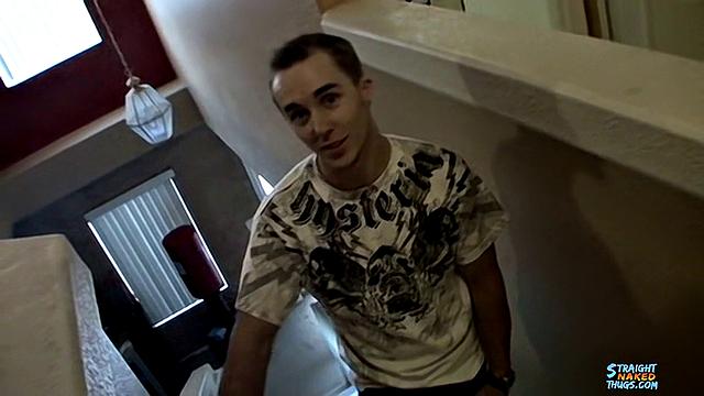 Best Straight Friends Share Mutual Masturbation - Kelly Cooper & Ian Madrox