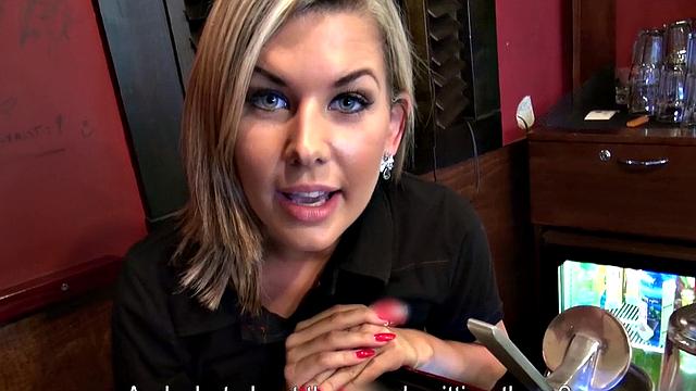 Blonde slut with trimmed pussy gets laid by the bartender