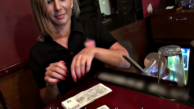 Blonde slut with trimmed pussy gets laid by the bartender