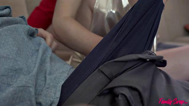 Swap Daughters New Year's Resolution - S2:E3