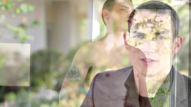 Amateur jock teases body and jerks in close-up for cumshot