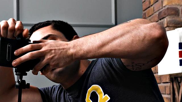 Sturdy dorm bottom sucks before cowboy sex